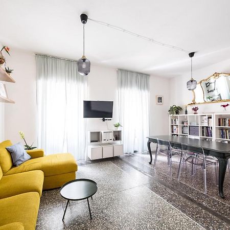 Appartement Domus Deiana à Cagliari Extérieur photo